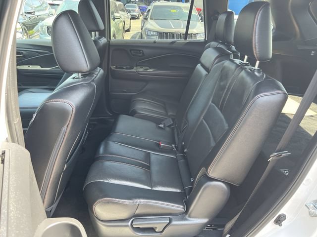 Used 2025 Honda Passport TrailSport image 27
