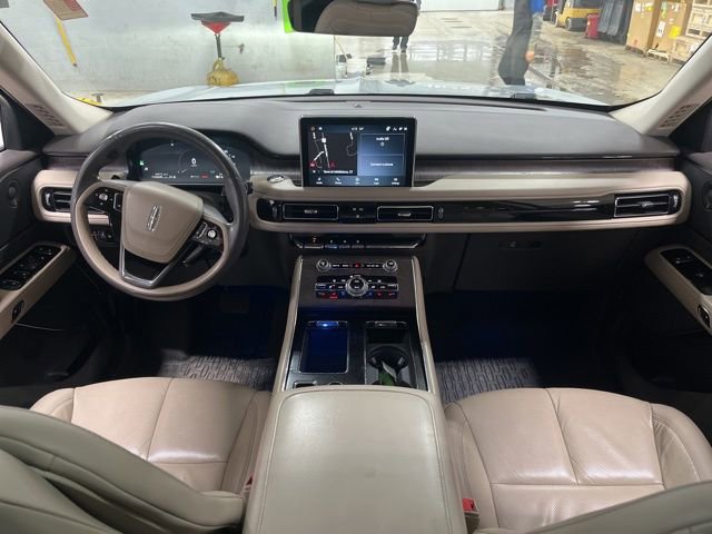 Used 2023 Lincoln Aviator Reserve w/ Elements Package Plus image 27