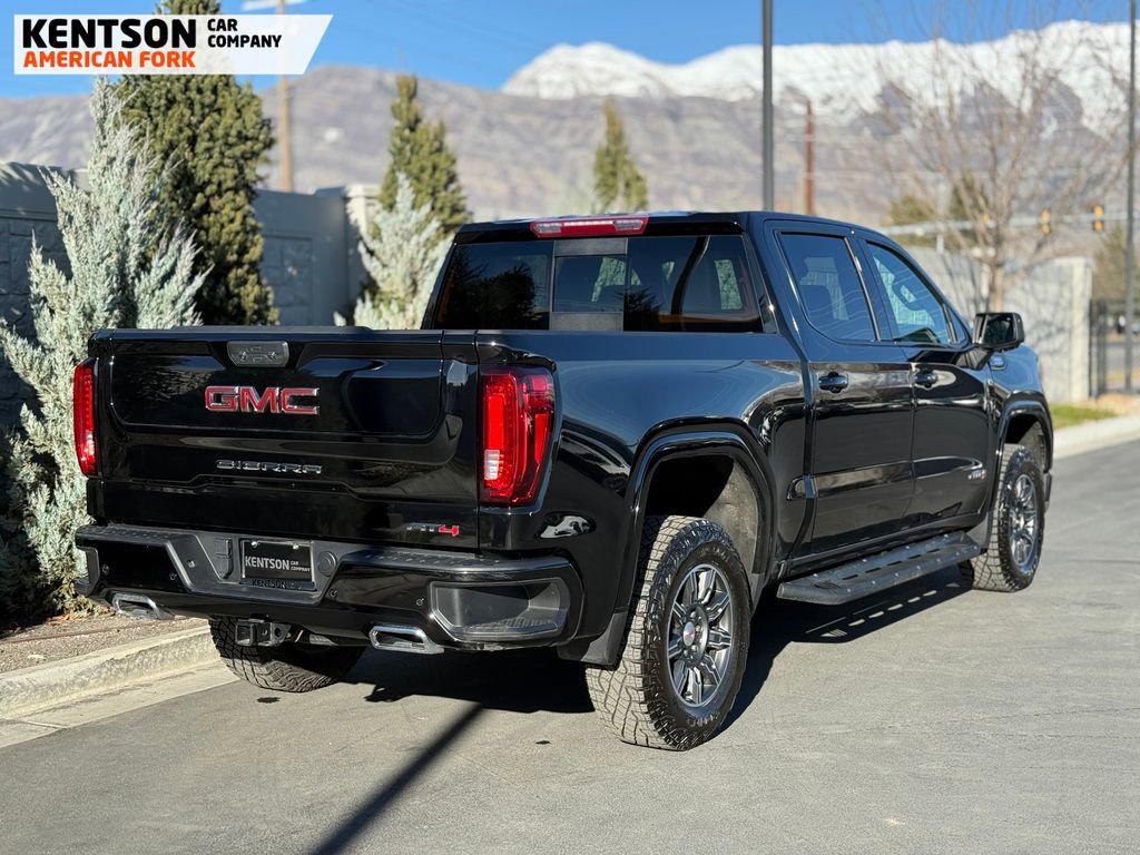 Used 2024 GMC Sierra 1500 AT4 w/ AT4 Premium Package AWD/4WD image 9