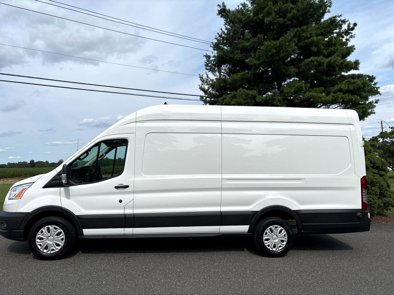 Used 2022 Ford Transit 250 148 High Roof Extended w/ Load Area Protection Package image 2