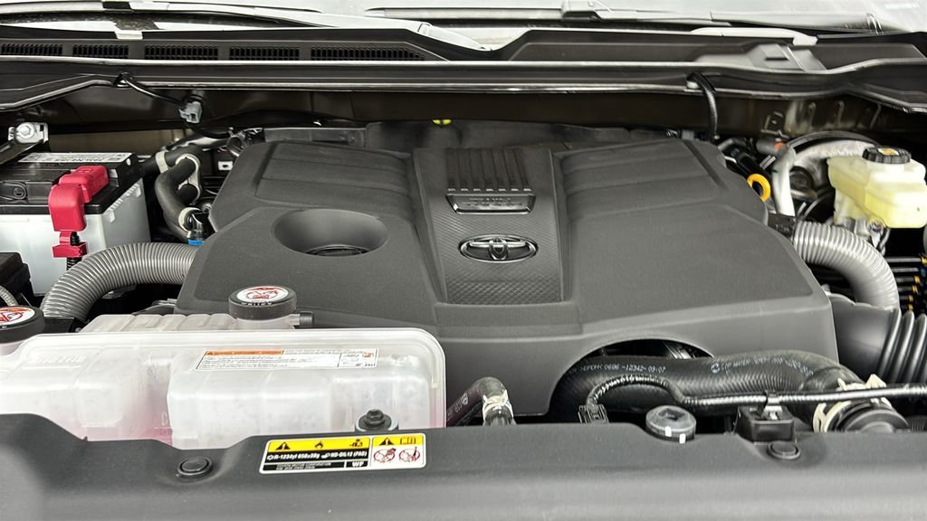 New 2026 Toyota Tundra SR5 w/ SR5 Convenience Package AWD/4WD image 37