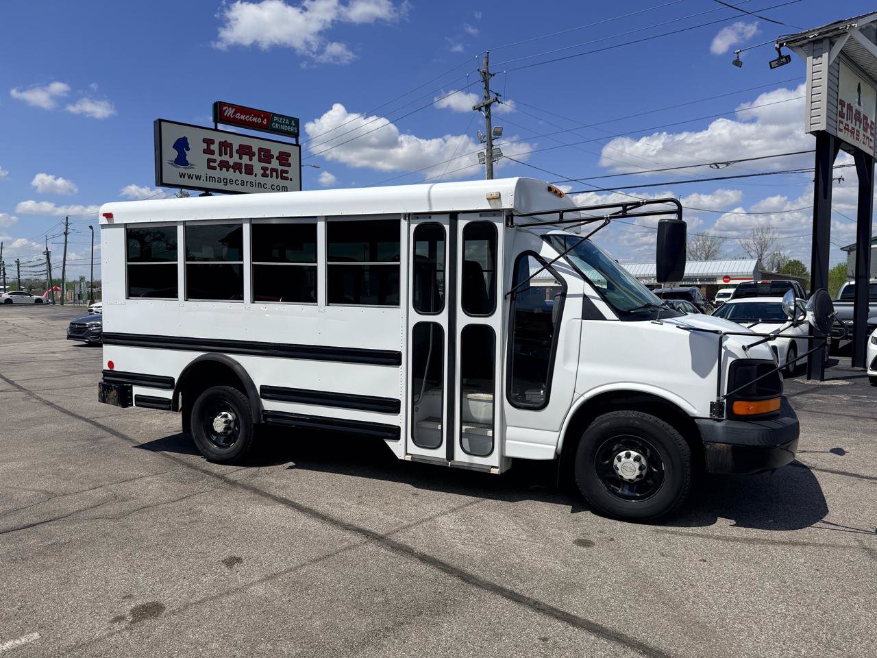 Used 2006 Chevrolet Express 3500 w/ School Bus Package RWD image 5