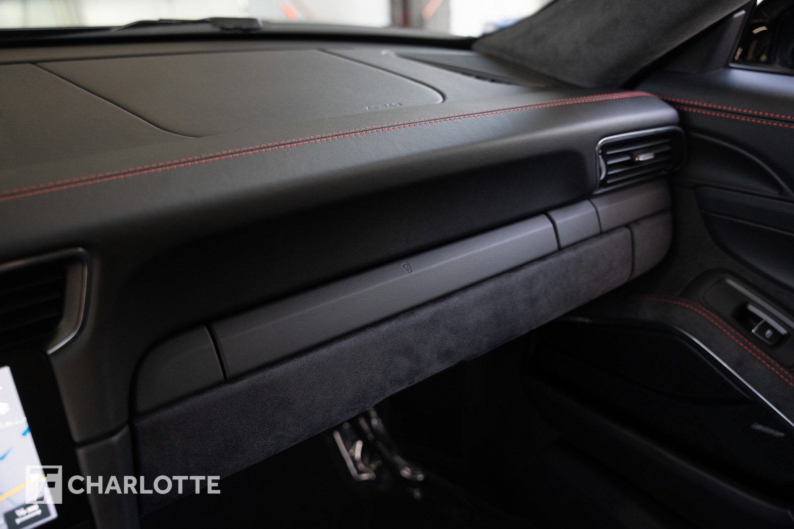 Used 2018 Porsche 911 GT3 RWD image 29