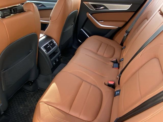 New 2025 Jaguar F-PACE R-Dynamic S AWD/4WD image 15