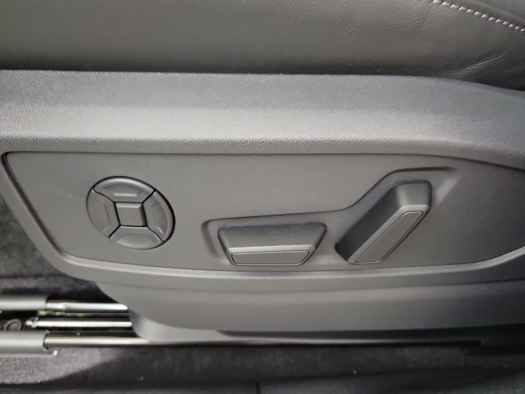 New 2026 Audi Q5 Premium Plus AWD/4WD image 22
