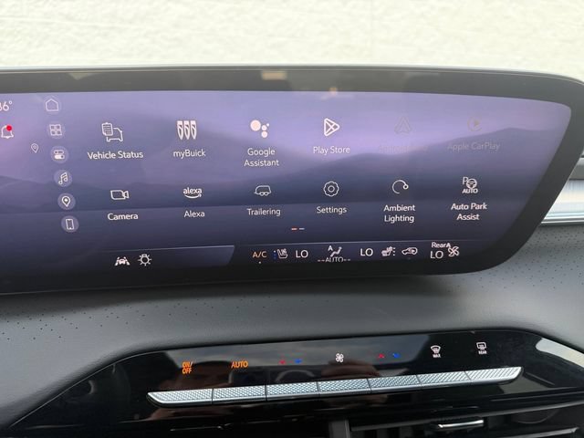 Used 2025 Buick Enclave Avenir w/ Super Cruise Package AWD/4WD image 26