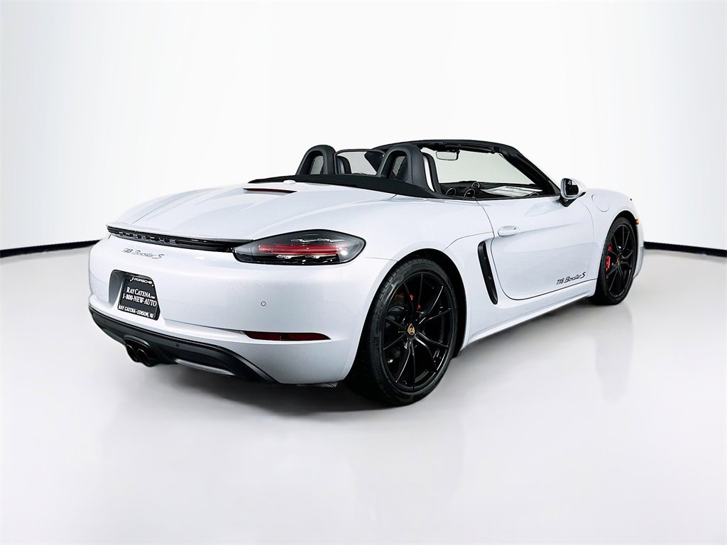 New 2025 Porsche 718 Boxster S image 9
