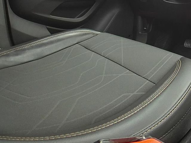 Used 2019 Chevrolet Trax LT w/ Driver Confidence Package image 19