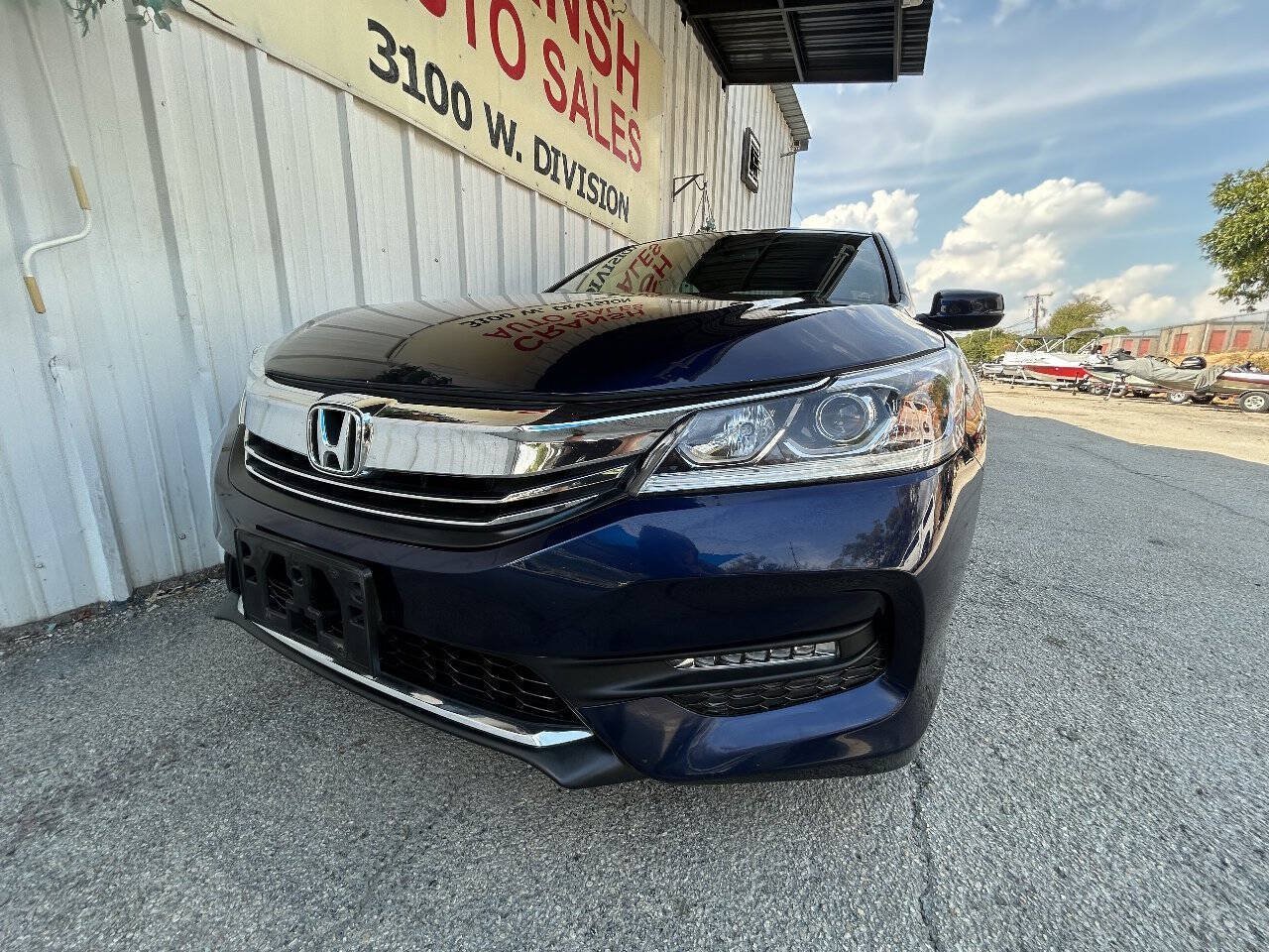 Used 2017 Honda Accord EX-L image 8