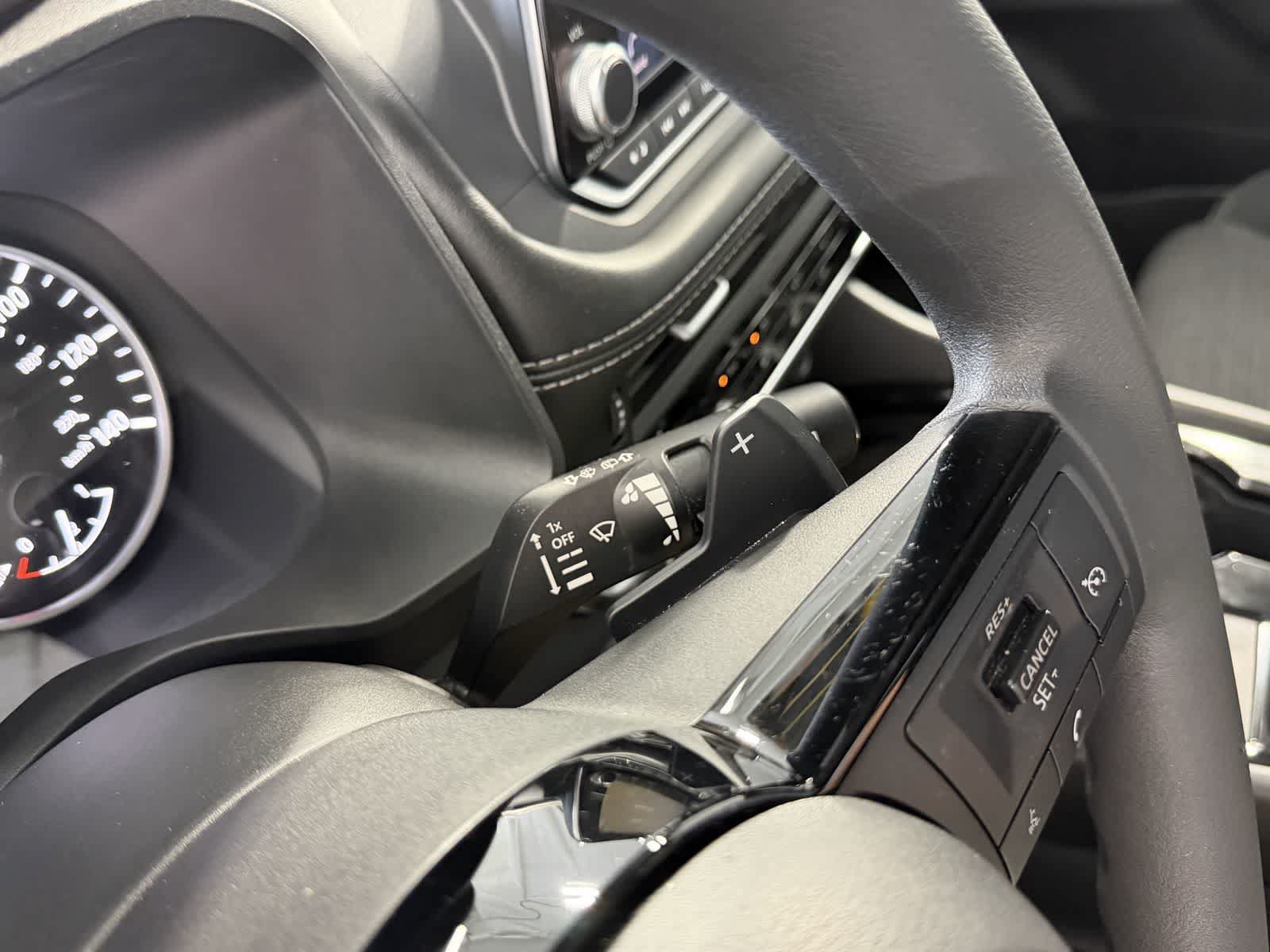 Used 2021 Nissan Rogue S AWD/4WD image 18