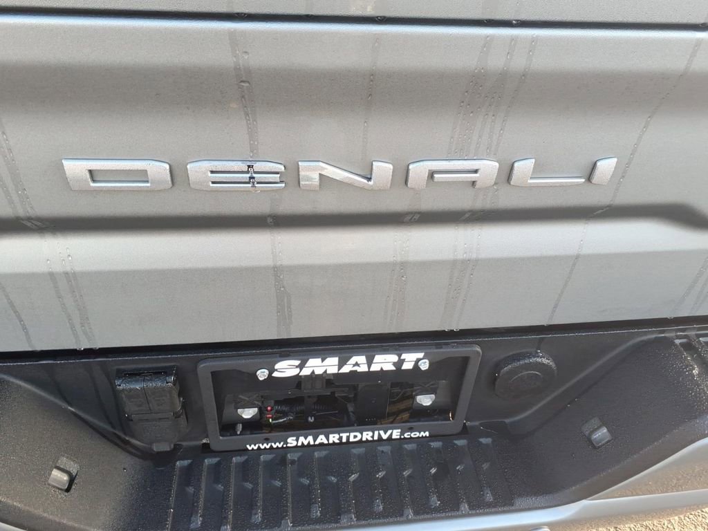 Used 2025 GMC Sierra 1500 Denali Ultimate AWD/4WD image 6