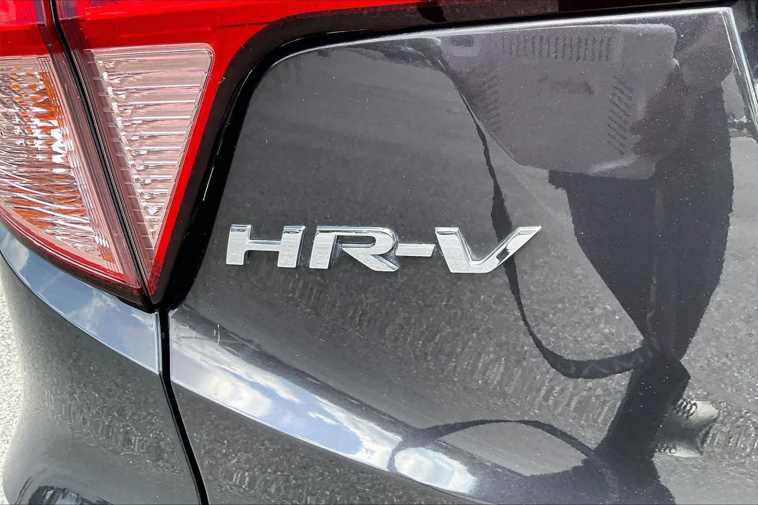 Used 2018 Honda HR-V EX image 10