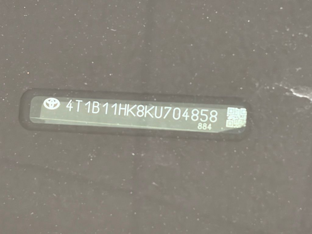 Used 2019 Toyota Camry LE FWD image 49