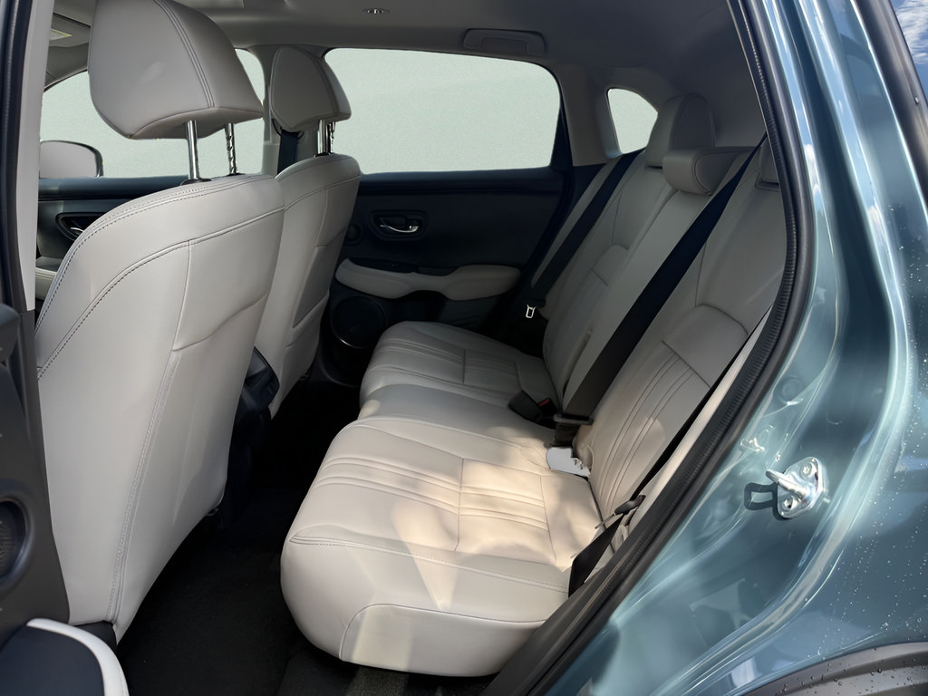 New 2027 Honda HR-V EX-L image 11
