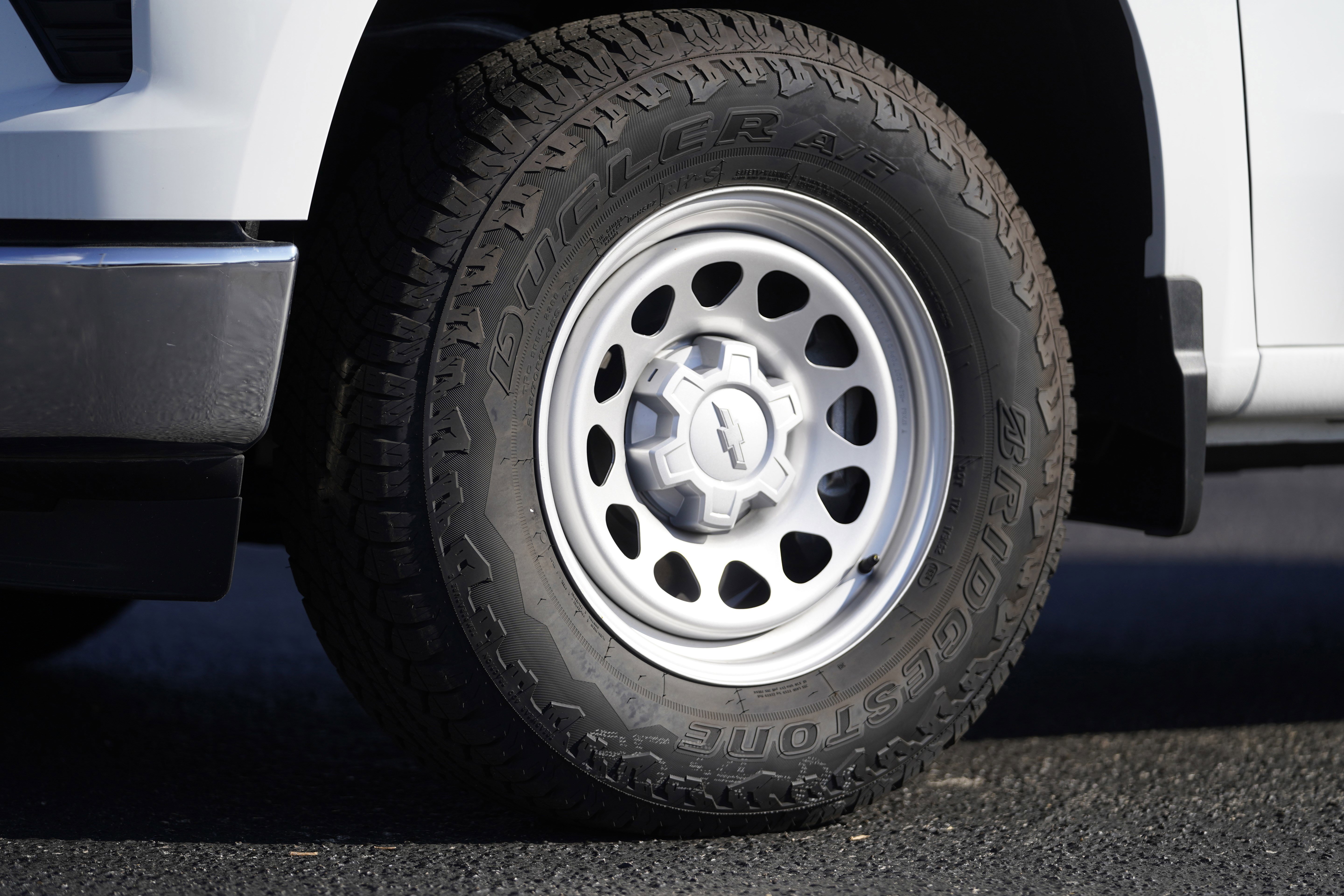 New 2024 Chevrolet Silverado 1500 W/T w/ WT Value Package image 22