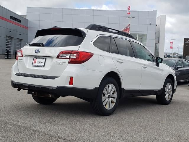Used 2017 Subaru Outback 2.5i image 5