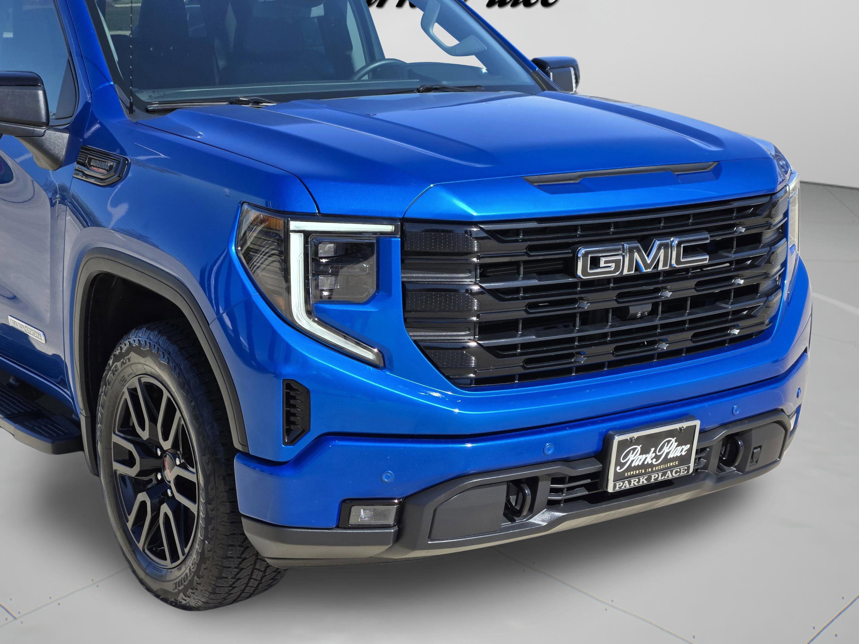 Used 2024 GMC Sierra 1500 Elevation w/ Elevation Premium Package image 10