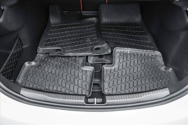Certified 2026 Mercedes-Benz C 300 4MATIC Sedan image 19