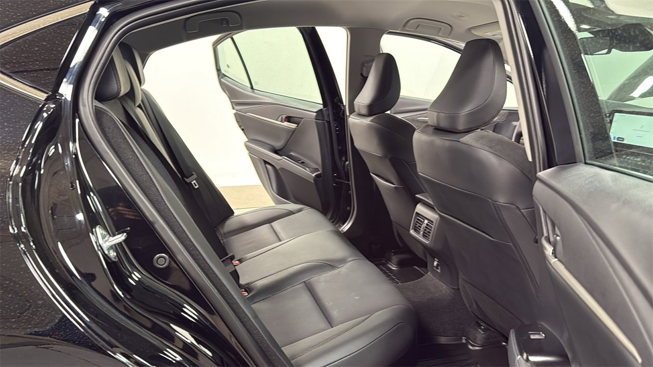 Certified 2026 Toyota Camry XLE image 17