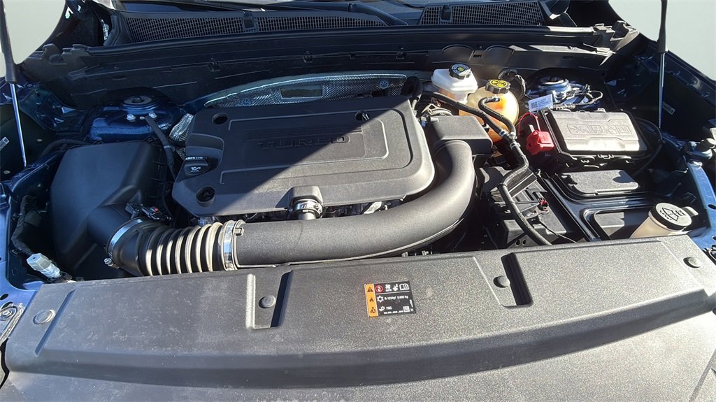 Used 2023 Buick Envision Avenir image 19