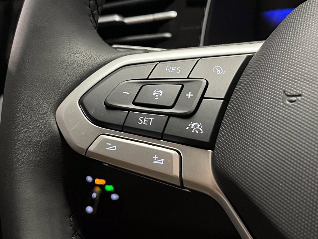 New 2027 Volkswagen Jetta SE FWD image 22