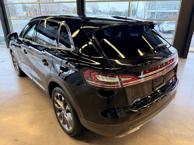 Used 2023 Lincoln Nautilus Reserve image 4
