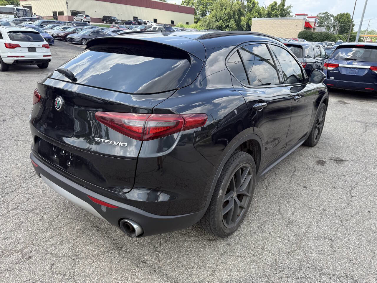 Used 2018 Alfa Romeo Stelvio Sport w/ Quick Order Package 22J Sport image 6