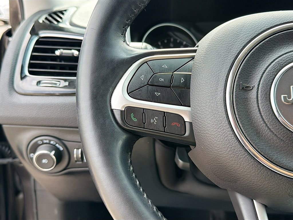 Used 2021 Jeep Compass Latitude image 35