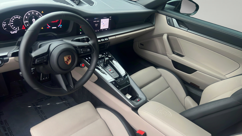 Certified 2026 Porsche 911 Targa 4S AWD/4WD image 16