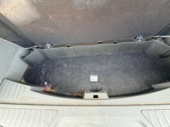 Used 2014 GMC Acadia SLE FWD image 26