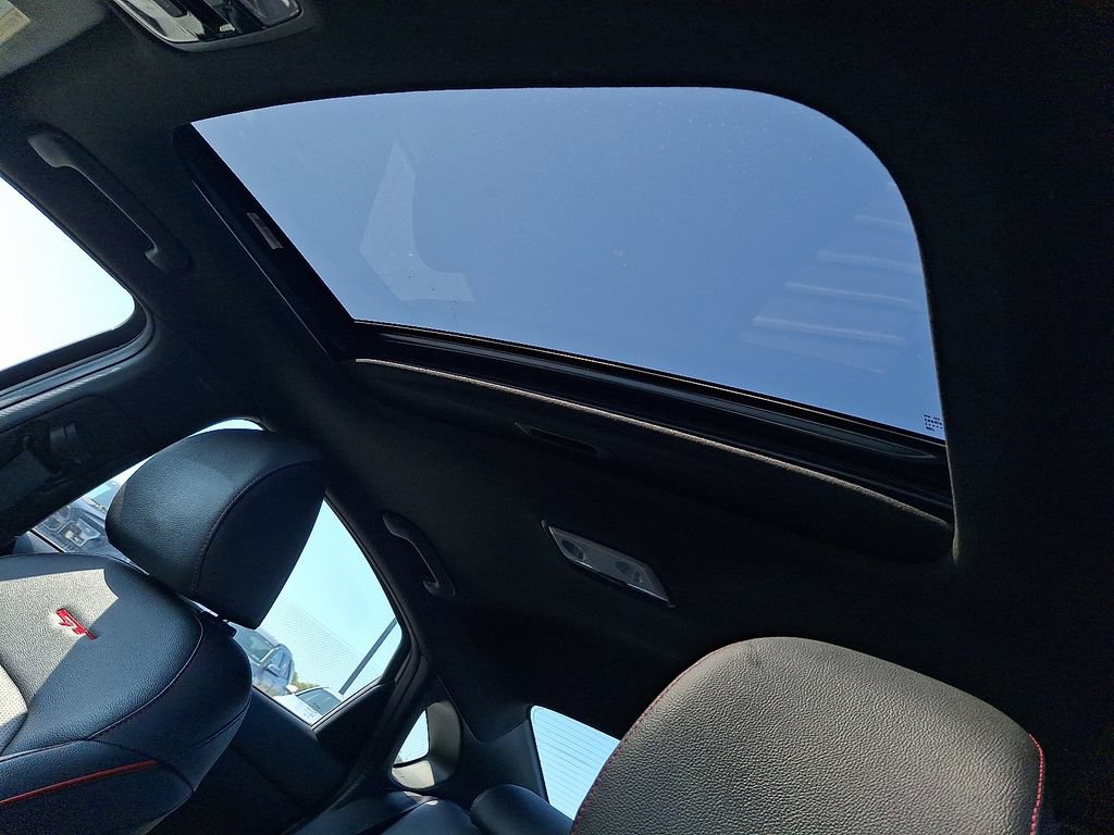Certified 2023 Kia Forte GT FWD image 15