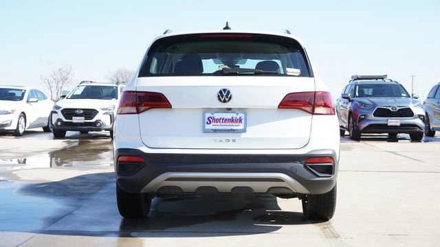 Used 2024 Volkswagen Taos S image 8