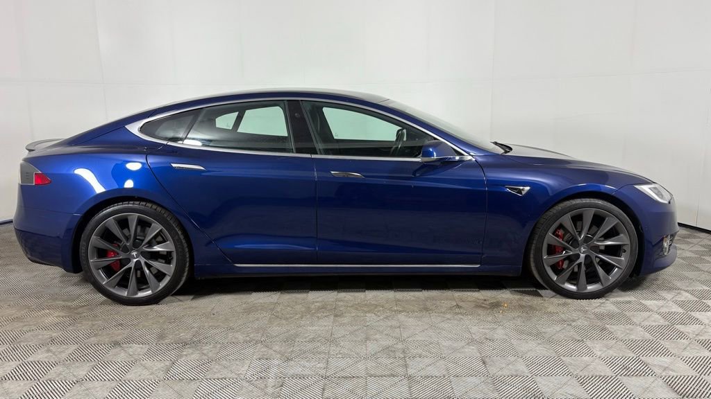 Used 2020 Tesla Model S Performance image 2