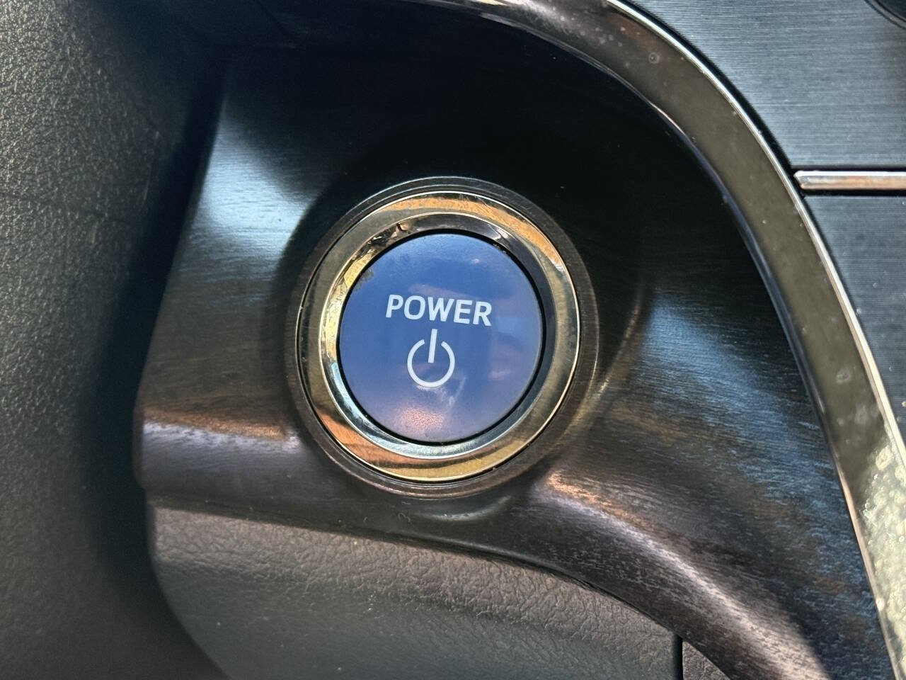Used 2016 Toyota Avalon XLE Plus FWD image 12