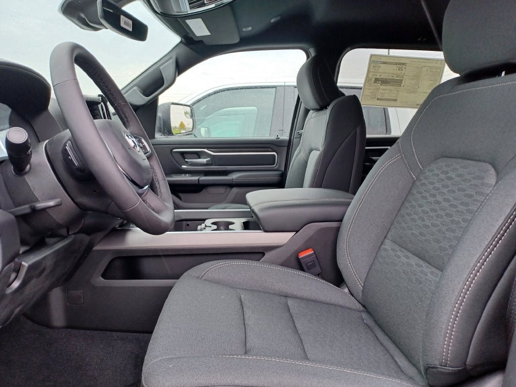 New 2026 RAM 1500 Big Horn AWD/4WD image 5