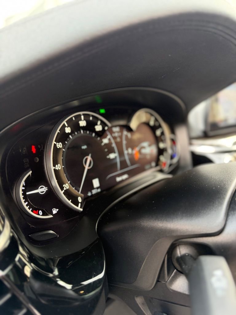 Used 2018 BMW 540i xDrive image 22