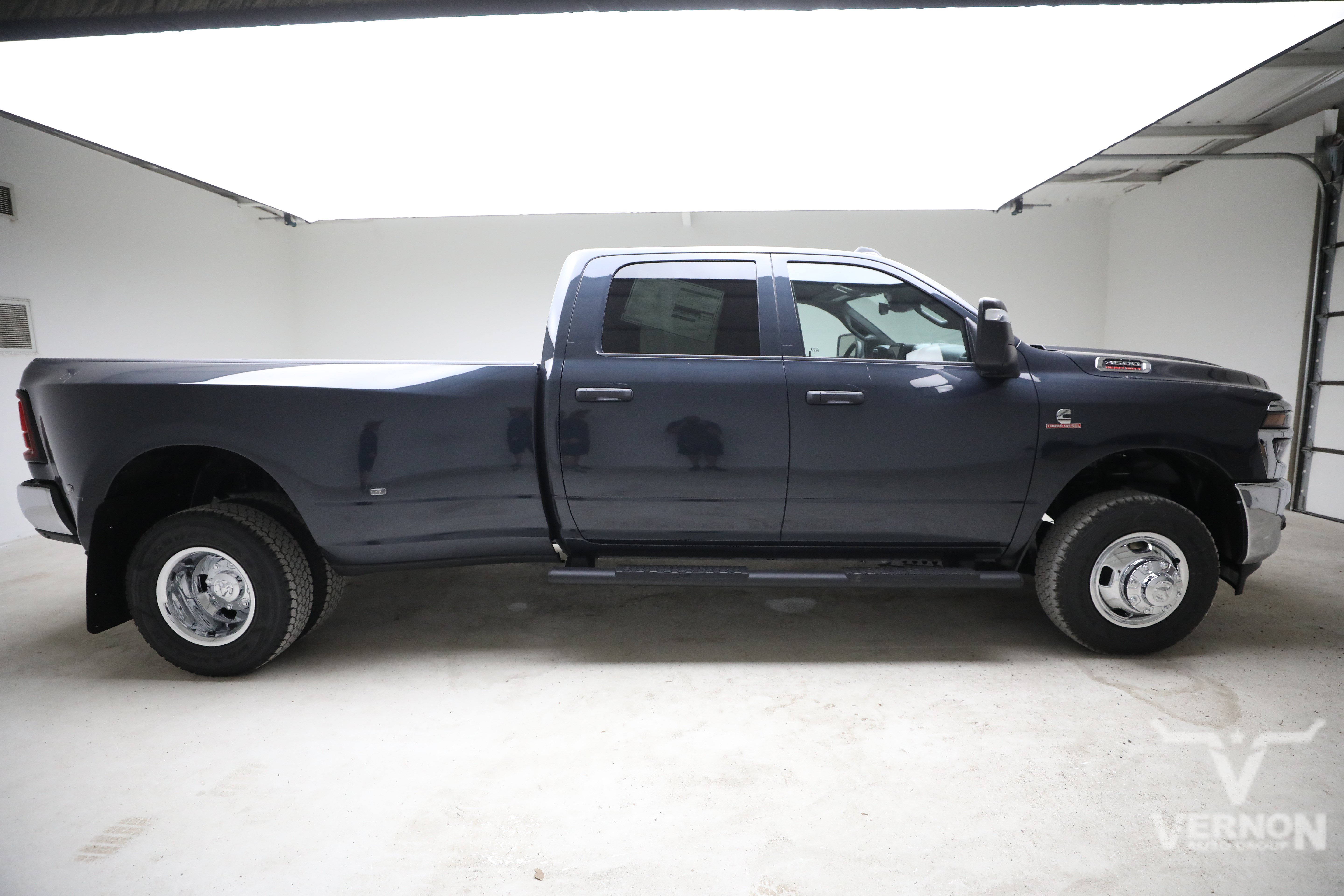 New 2026 RAM 3500 Tradesman AWD/4WD image 6