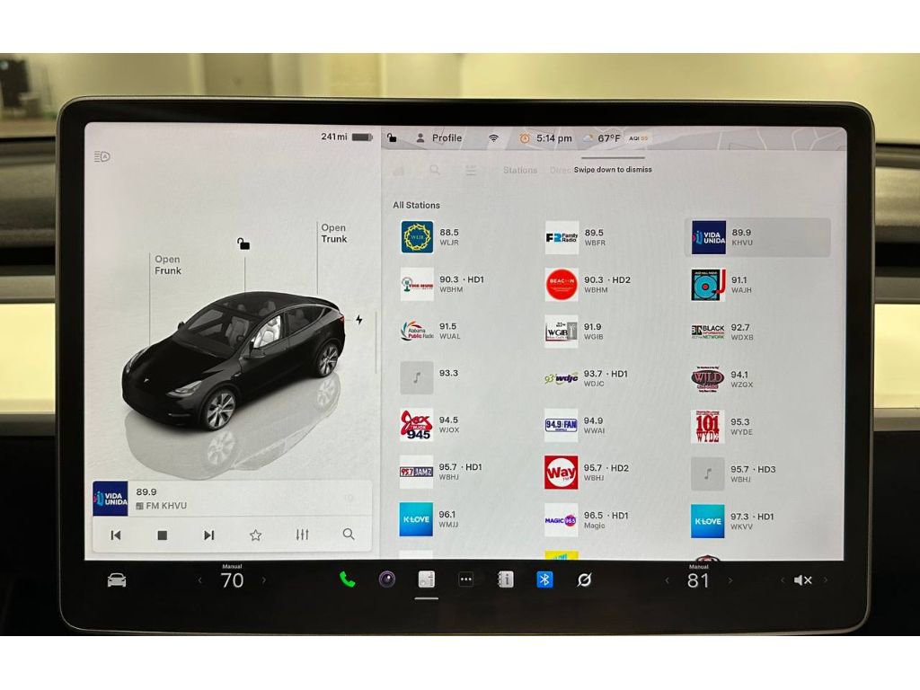 Used 2023 Tesla Model Y Long Range image 33