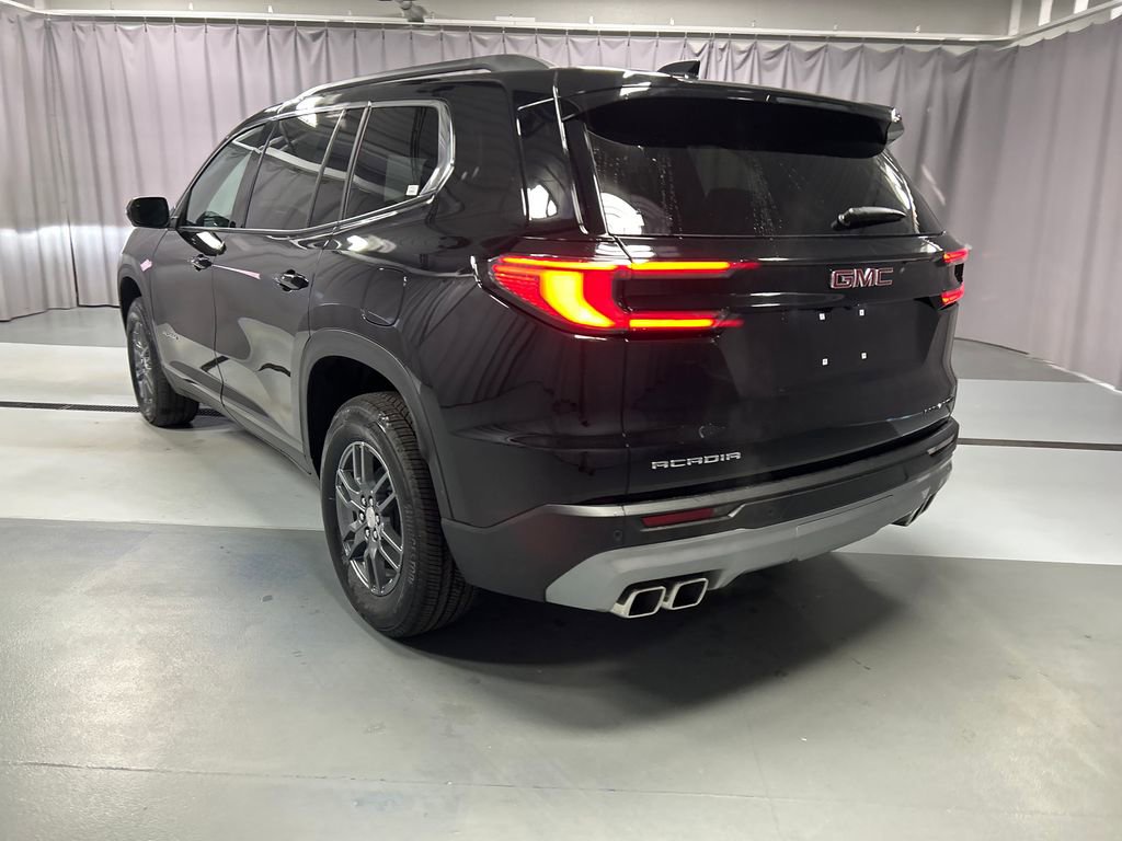 Used 2025 GMC Acadia Elevation image 5