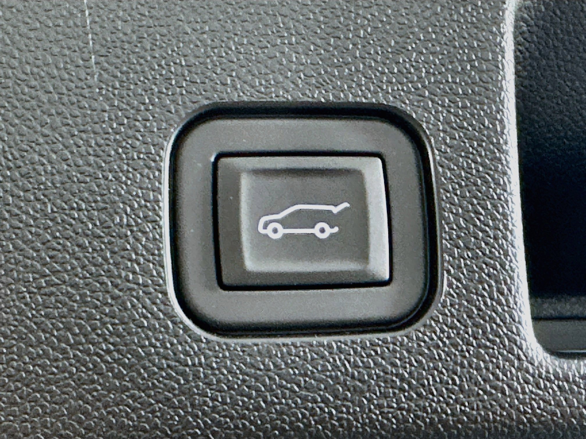 Used 2025 Chevrolet Equinox EV LT FWD image 30