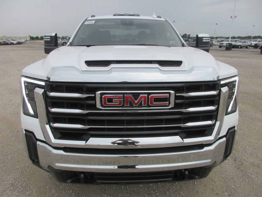New 2026 GMC Sierra 2500 SLT AWD/4WD image 11