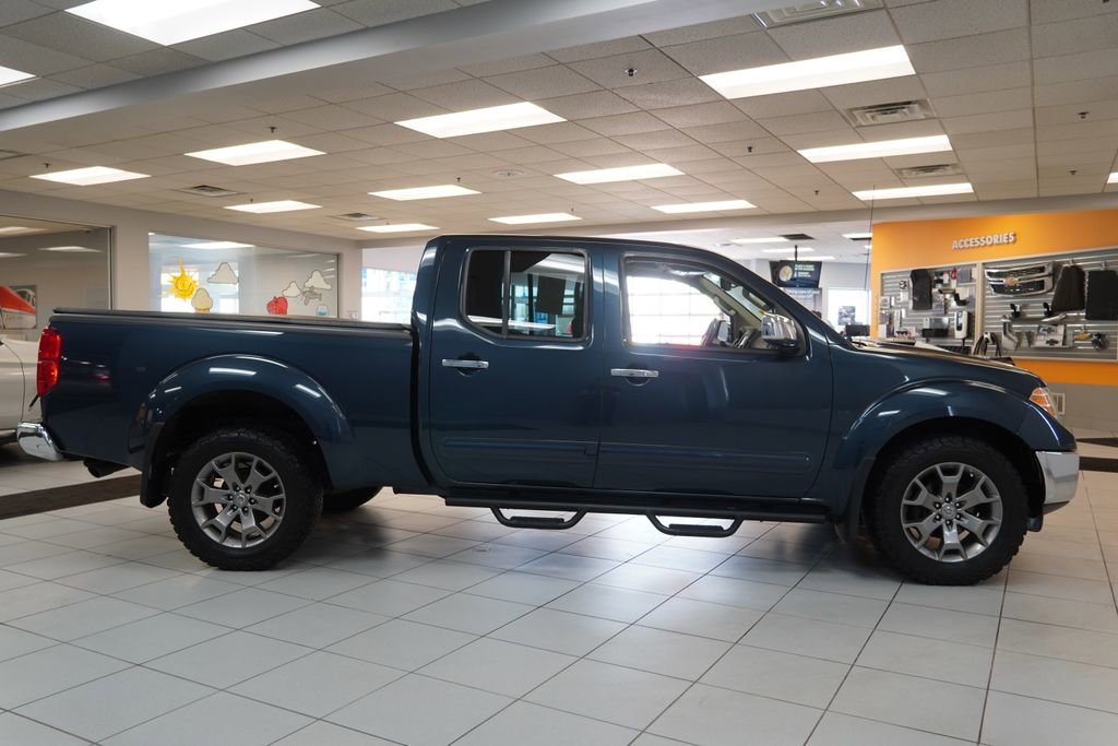 Used 2016 Nissan Frontier SL image 14