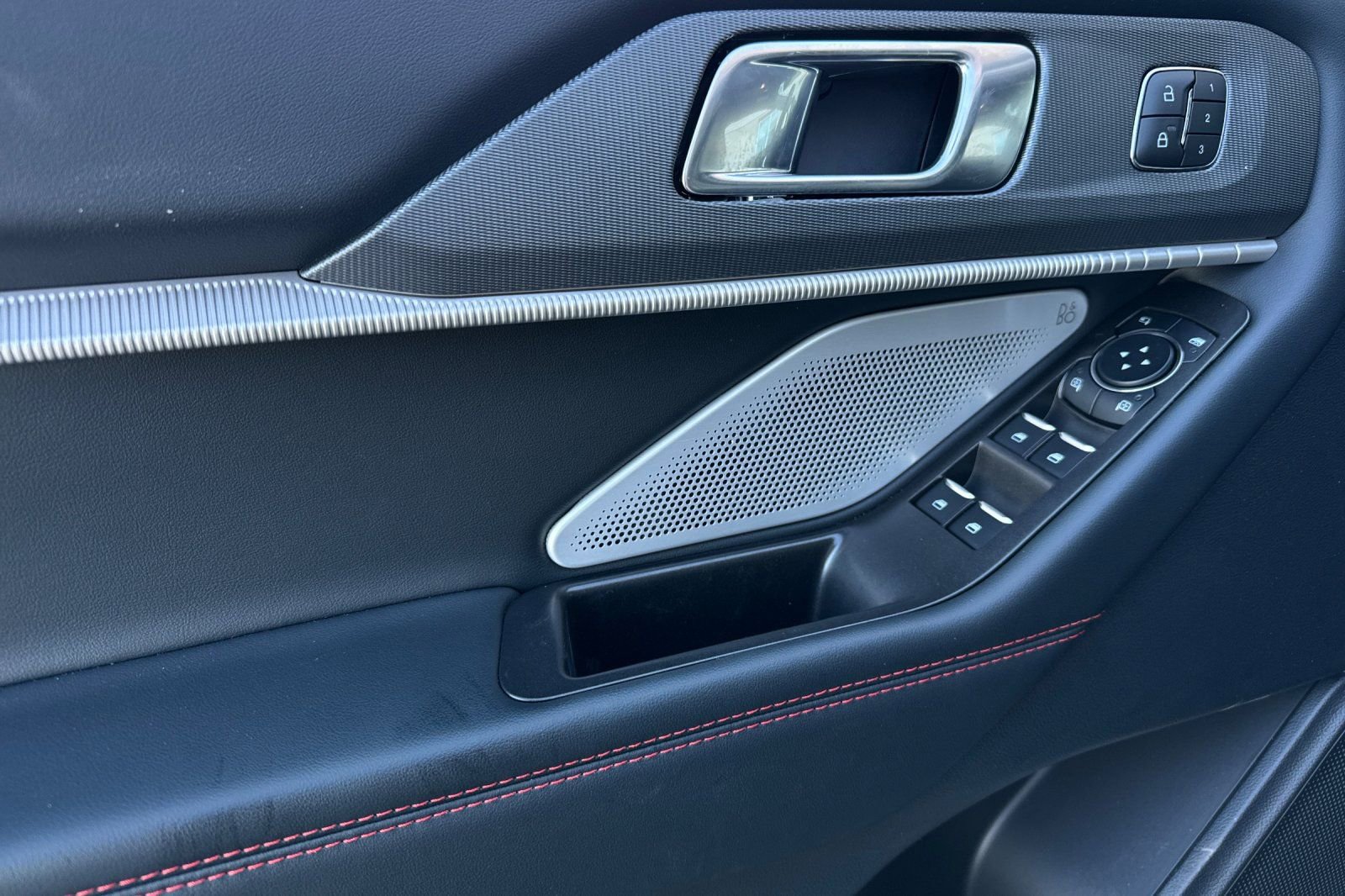 New 2026 Ford Explorer ST w/ Sun And Sound Package image 11