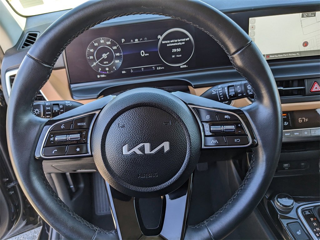 Certified 2025 Kia Seltos EX w/ EX Sunroof Package image 32