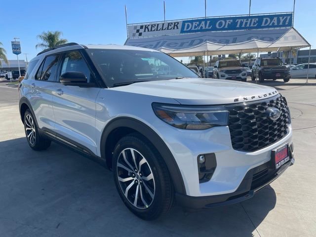New 2026 Ford Explorer ST-Line w/ Premium Package image 7