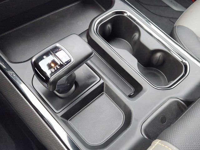 Used 2023 Chevrolet Silverado 1500 ZR2 w/ Technology Package image 23