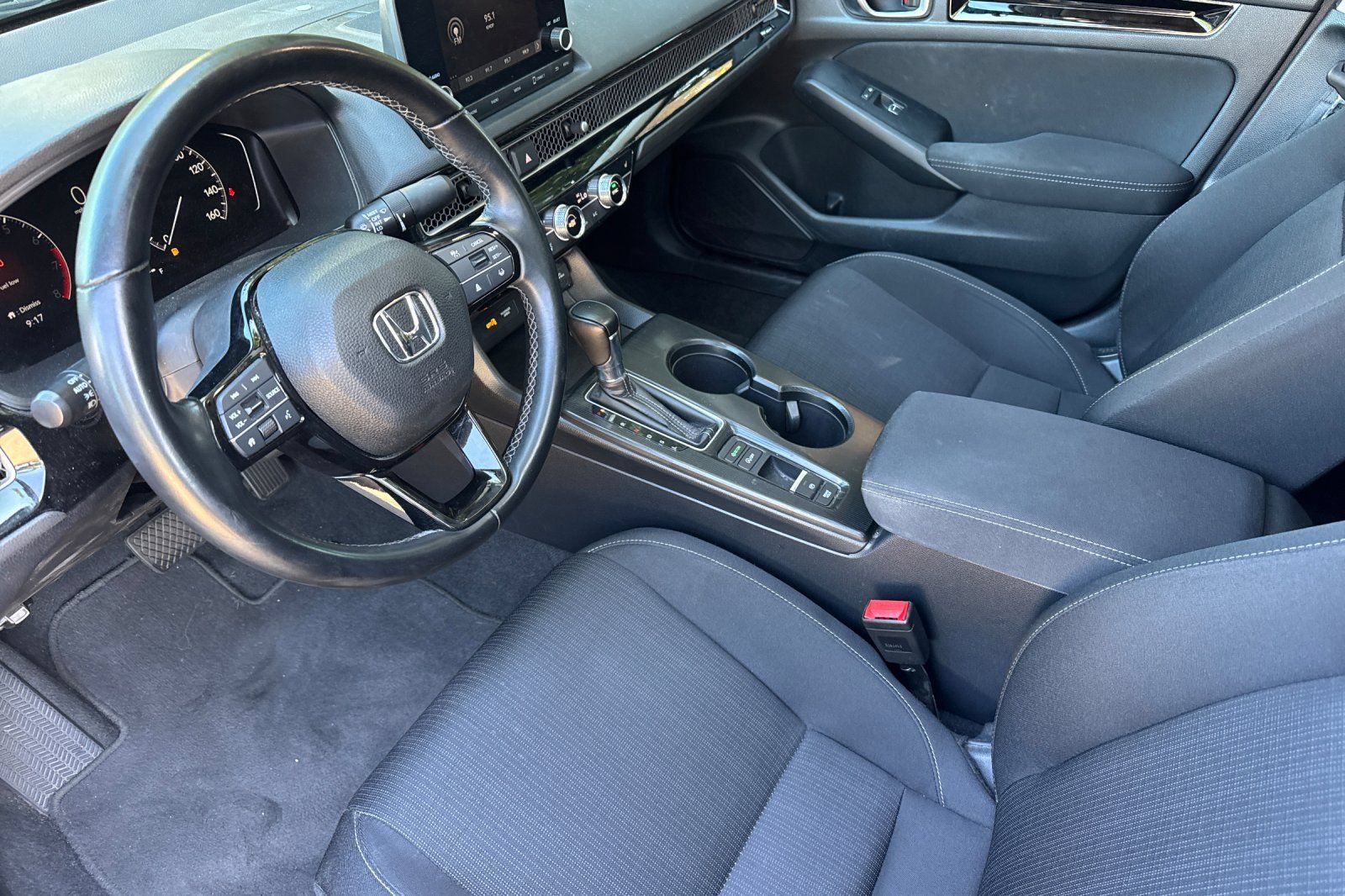 Used 2023 Honda Civic EX image 10