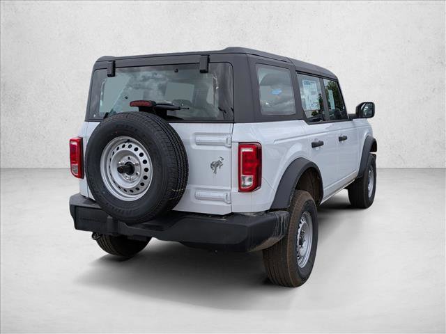 New 2026 Ford Bronco 4-Door AWD/4WD image 2