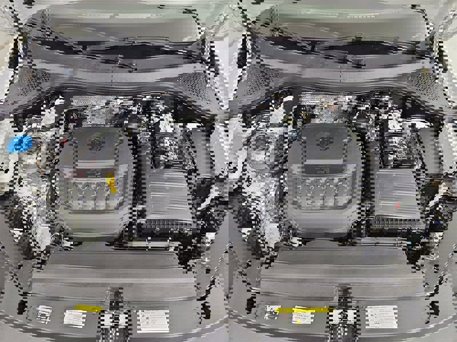 Certified 2022 Volkswagen Tiguan SE image 14