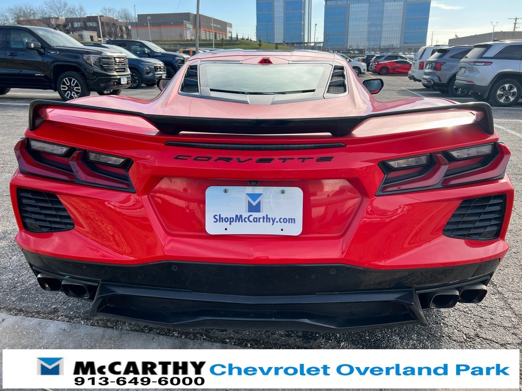 Used 2021 Chevrolet Corvette Stingray Premium Cpe w/ Z51 Performance Package image 4